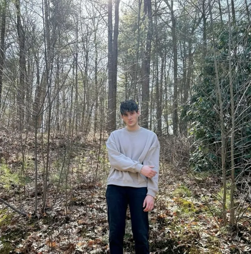 What is JVKE's height?
JVKE is approximately 5 feet 11 inches tall.
What is JVKE's real name?
His real name is Jacob Dodge Lawson.
What is JVKE's age?
He was born on March 3, 2001.
What is JVKE famous for?
For viral songs like "Golden Hour" and "Upside Down."
Where is JVKE from?
Providence, Rhode Island, USA.
Is JVKE dating anyone?
He keeps his personal life private.
How much is JVKE worth in 2025?
Around $4 million.
Does JVKE have siblings?
Yes, he has a brother named Ian.
What genre is JVKE’s music?
Pop, indie, alternative, and cinematic pop.
How did JVKE become famous?
Through viral TikTok music and online content.