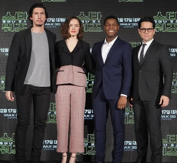 Adam Driver Height The Untold Facts, Biography, Career Growth, Wealth & Lifestyle in 2025 (4)