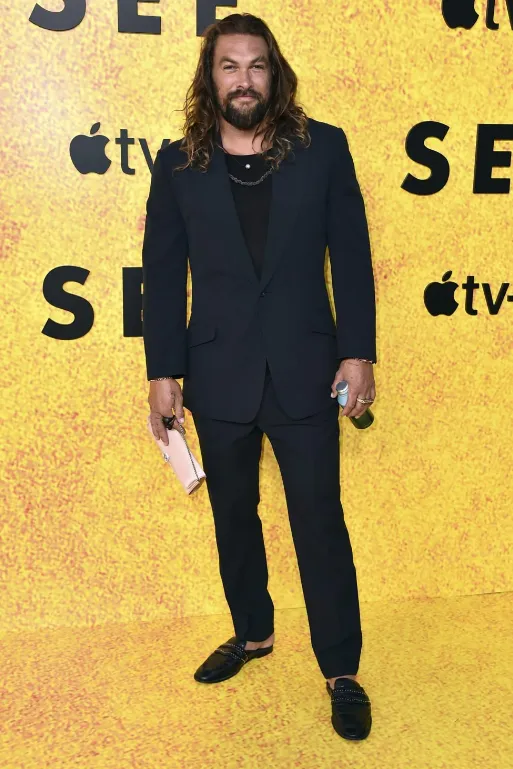 Jason Momoa Height The Truth Behind the Aquaman Star’s Towering Presence