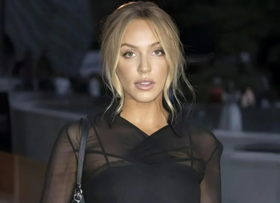 Alexandra Cooper Height How Her Stature Shapes Fame, Confidence, and Success